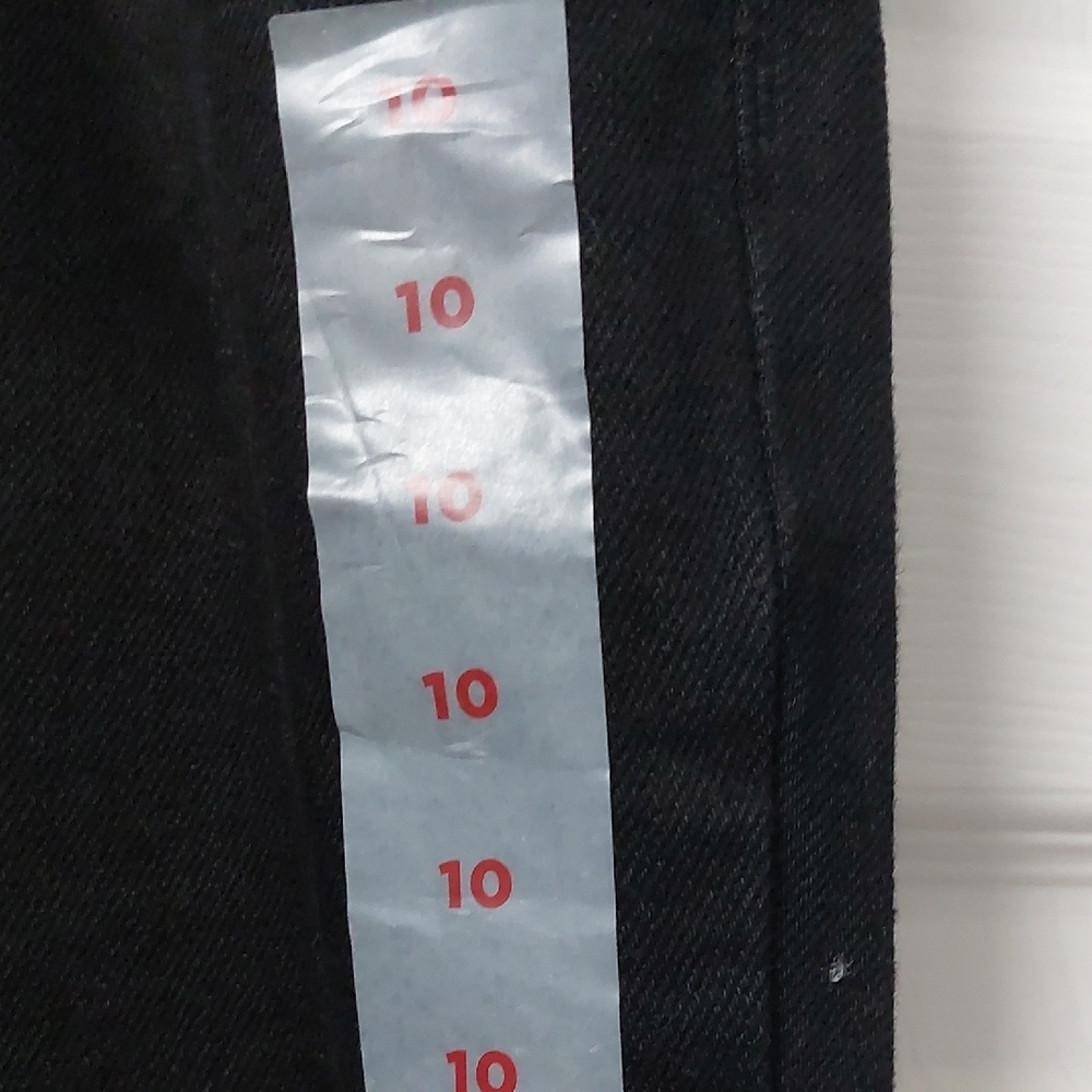 Old Navy Black Flare & Wide Leg Jeans - Picture 2 of 7